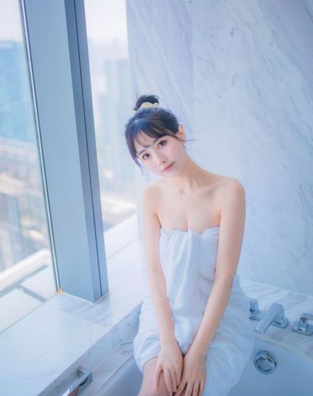 人妻亂倫激情文学区_剧情片高清视频播放