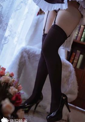 日韩中文精品亚洲第三区_免费国语
