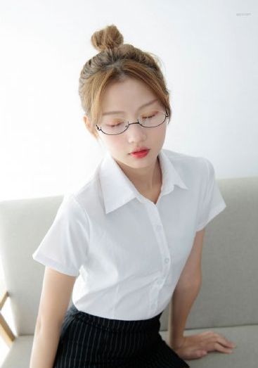 日韩美女直播vip_BD韩语动漫在线观看